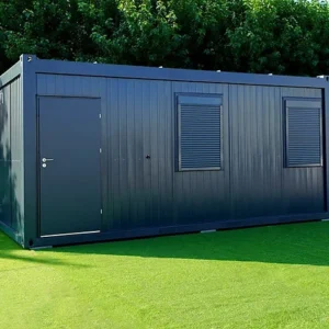 Bürocontainer /6×3 Meter mit Fenstern auf der langen rechten Seite